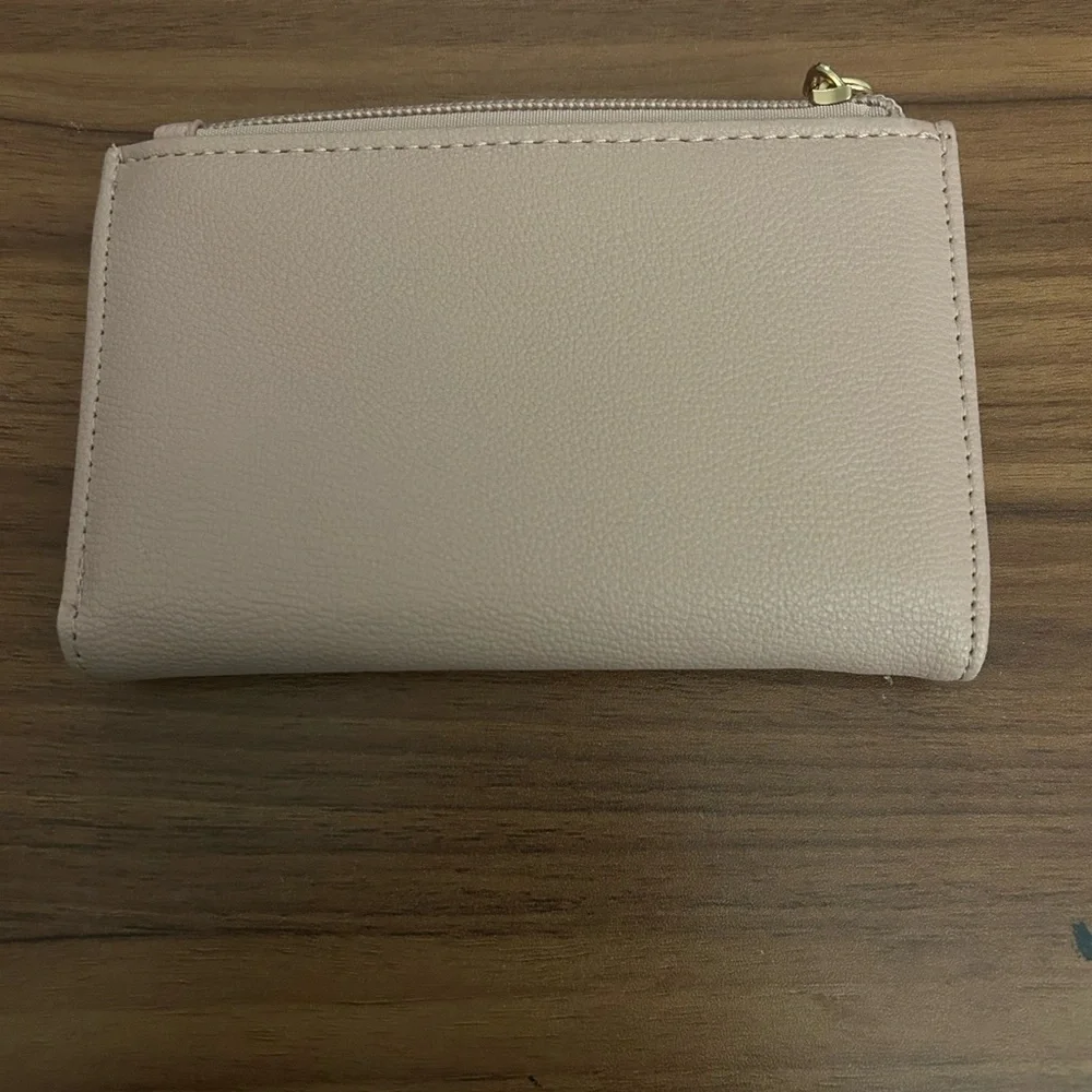 Elegant Light Pink Women's Wallet - Picture 2 of 3